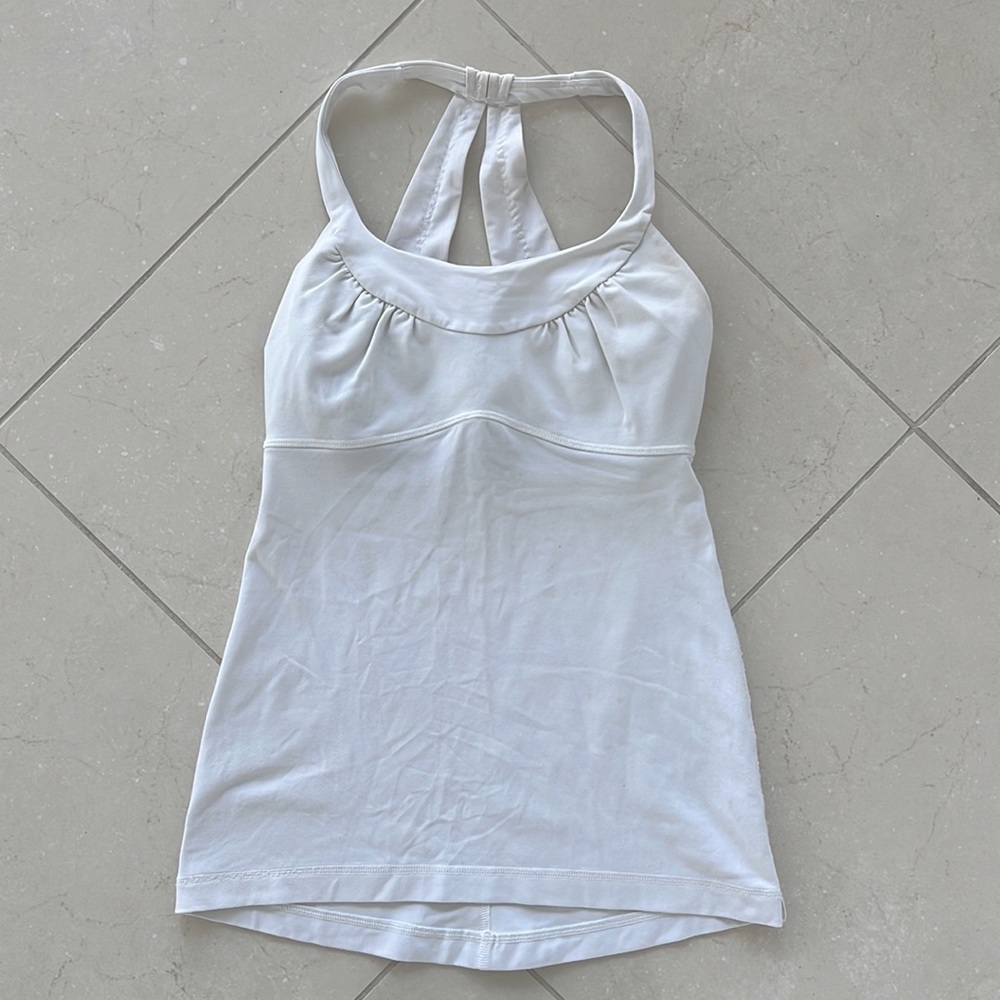 Lululemon tank